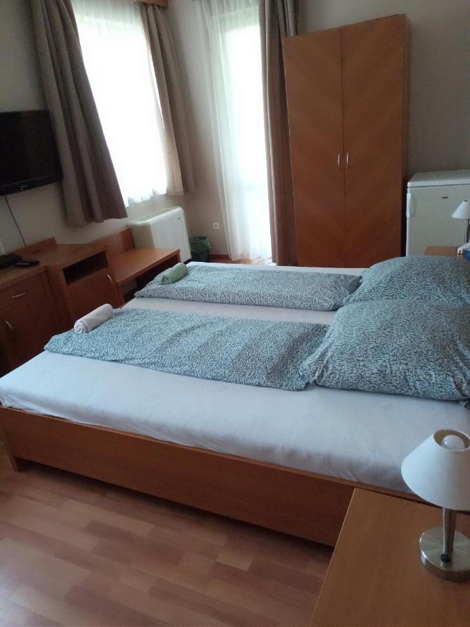 Oazis Wellness Apartman2 Hajdúszoboszló Εξωτερικό φωτογραφία