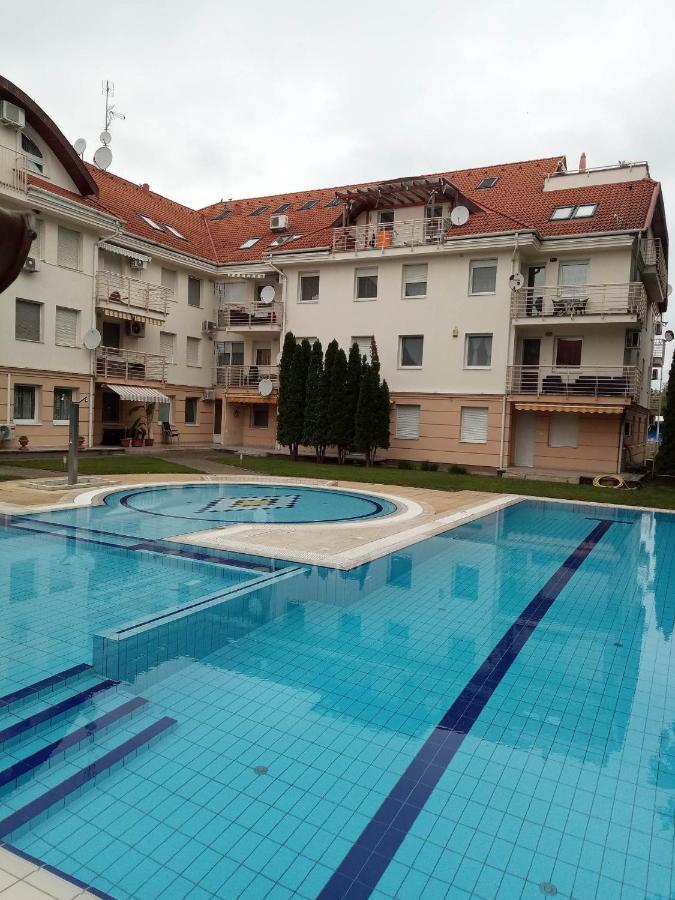 Oazis Wellness Apartman2 Hajdúszoboszló Εξωτερικό φωτογραφία