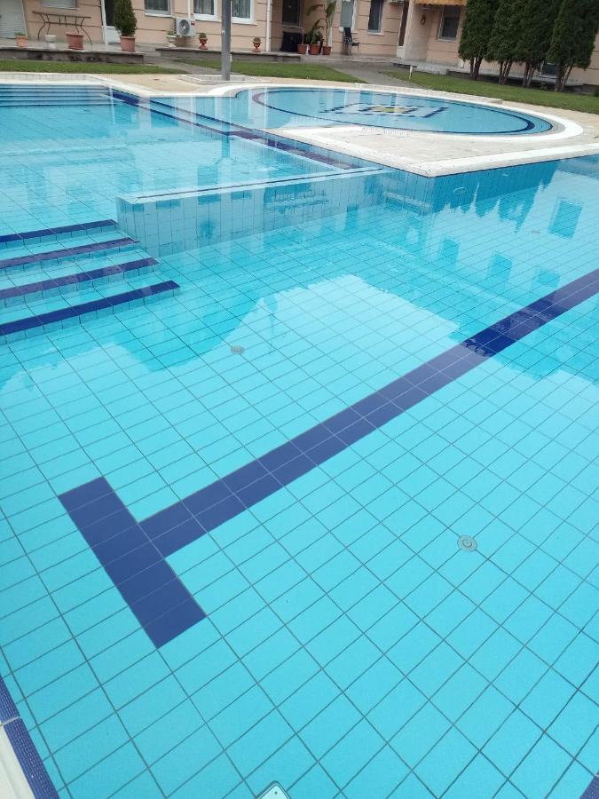 Oazis Wellness Apartman2 Hajdúszoboszló Εξωτερικό φωτογραφία