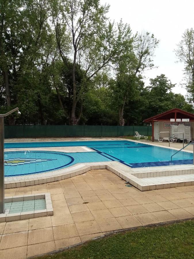 Oazis Wellness Apartman2 Hajdúszoboszló Εξωτερικό φωτογραφία
