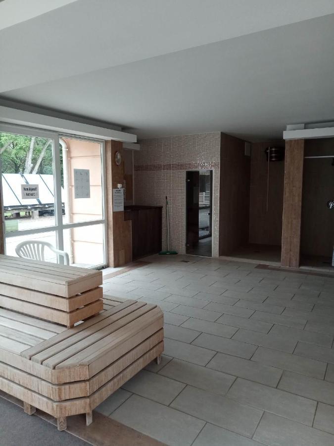 Oazis Wellness Apartman2 Hajdúszoboszló Εξωτερικό φωτογραφία