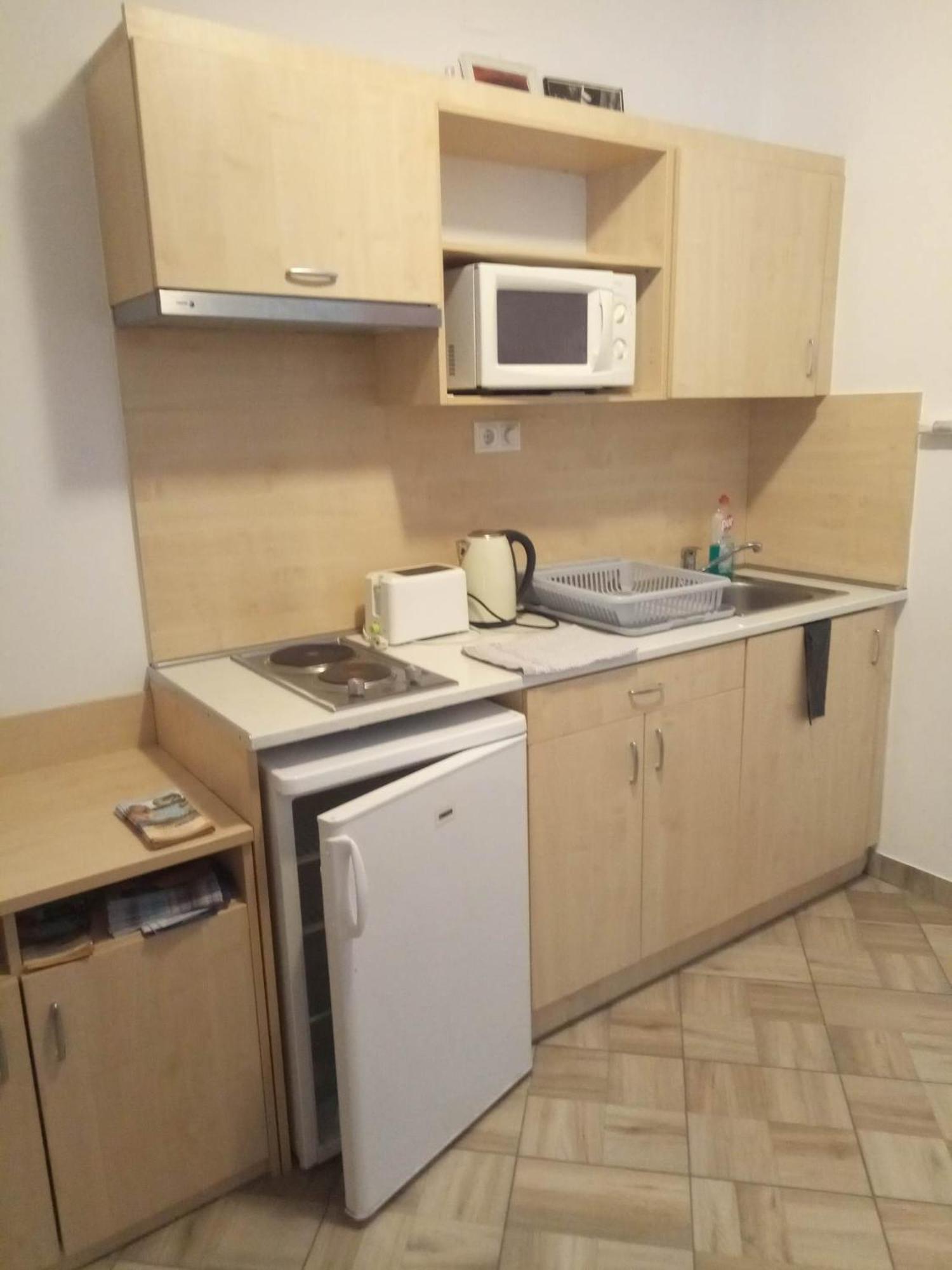 Oazis Wellness Apartman2 Hajdúszoboszló Δωμάτιο φωτογραφία