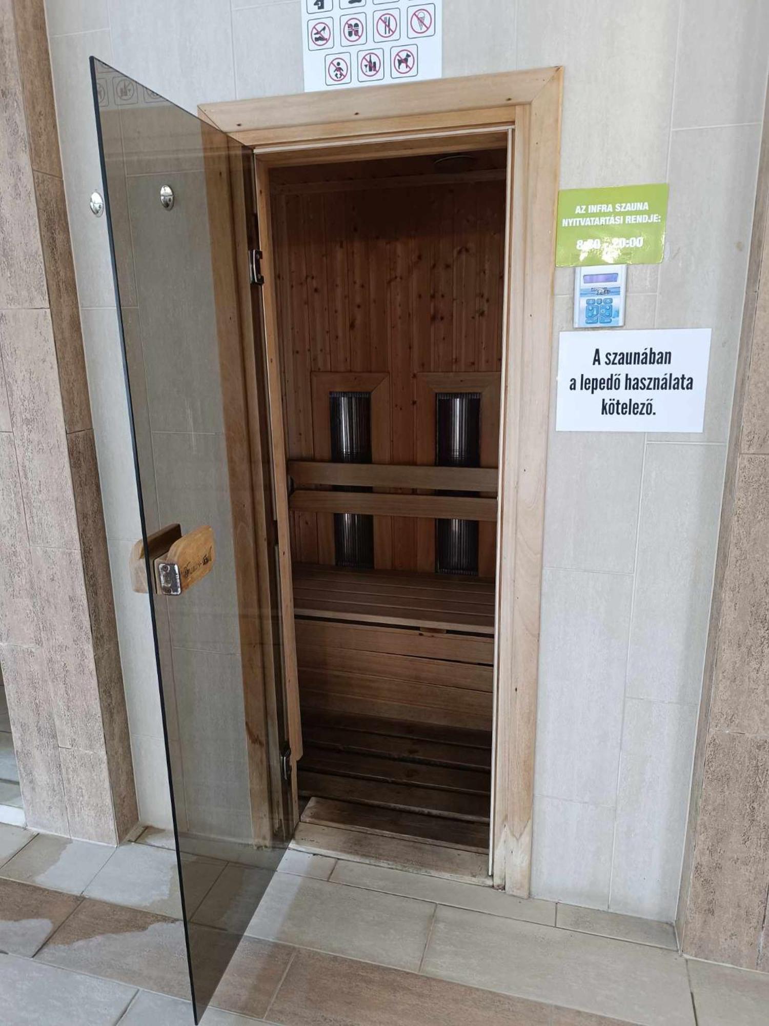 Oazis Wellness Apartman2 Hajdúszoboszló Εξωτερικό φωτογραφία