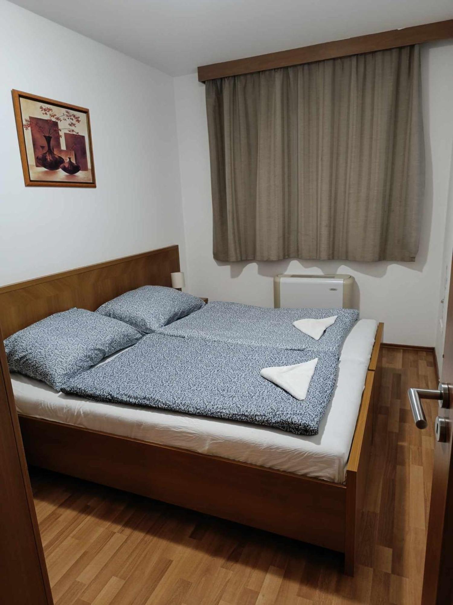 Oazis Wellness Apartman2 Hajdúszoboszló Δωμάτιο φωτογραφία