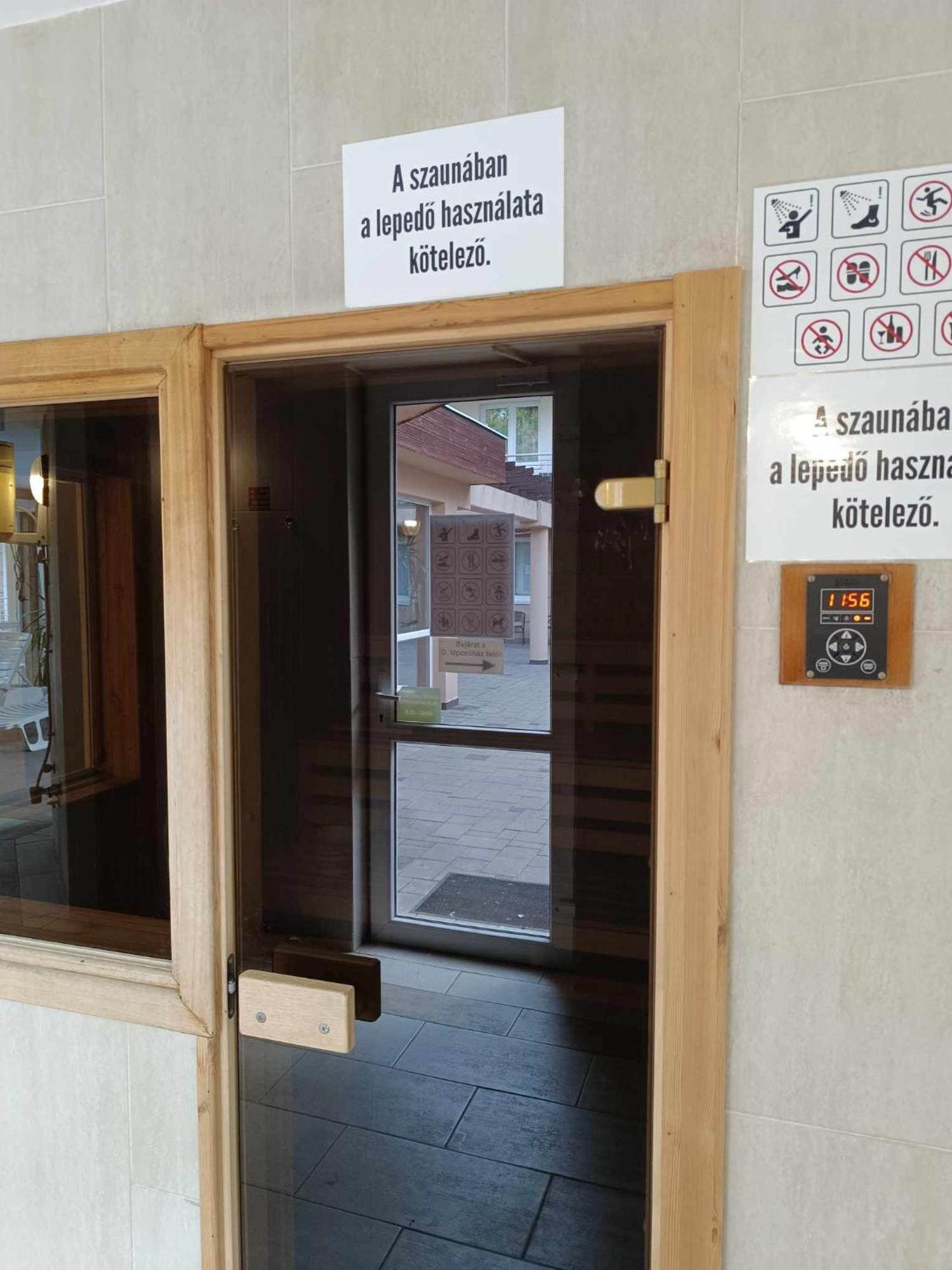 Oazis Wellness Apartman2 Hajdúszoboszló Εξωτερικό φωτογραφία