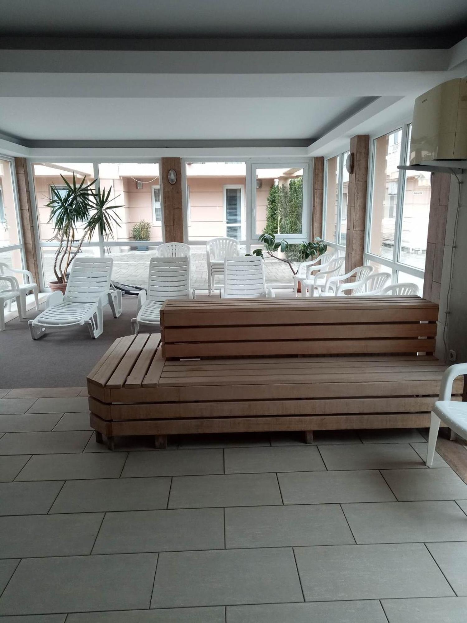Oazis Wellness Apartman2 Hajdúszoboszló Εξωτερικό φωτογραφία