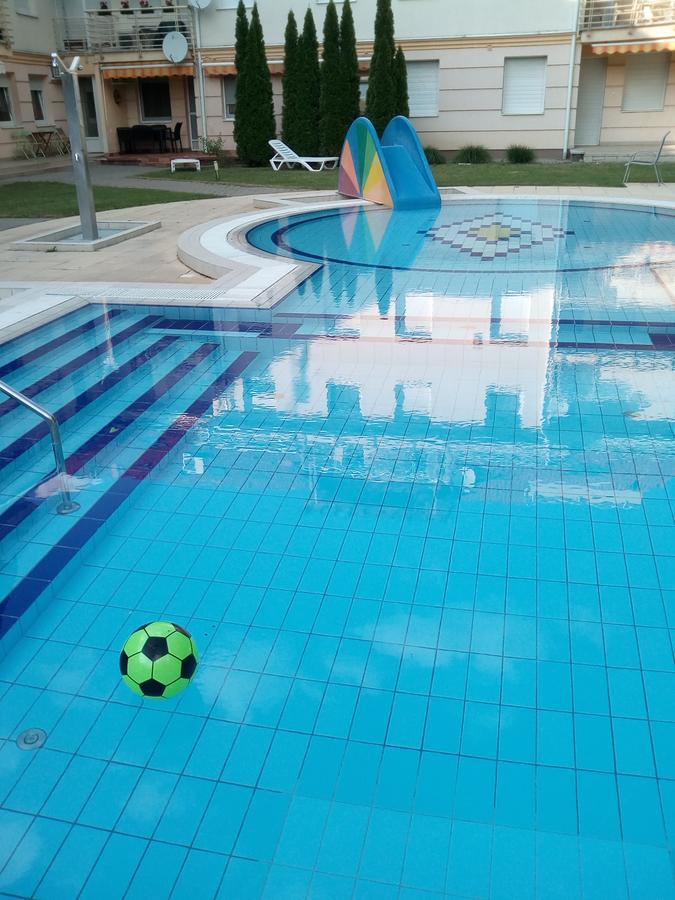 Oazis Wellness Apartman2 Hajdúszoboszló Εξωτερικό φωτογραφία