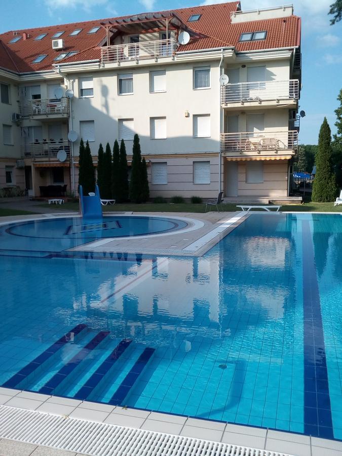 Oazis Wellness Apartman2 Hajdúszoboszló Εξωτερικό φωτογραφία